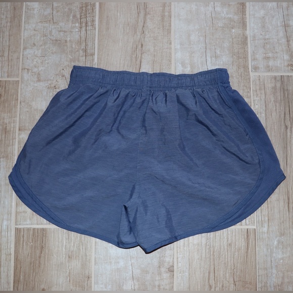 Nike run shorts - Picture 2 of 2
